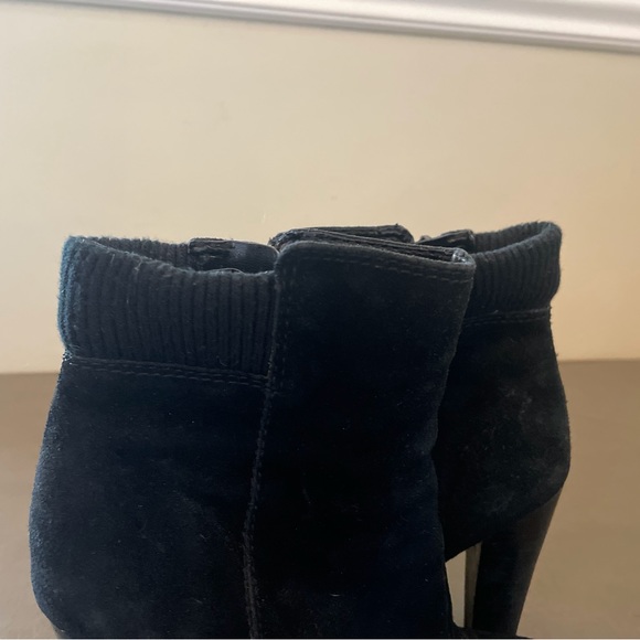 Ralph Lauren suede ankle boots - Picture 6 of 11